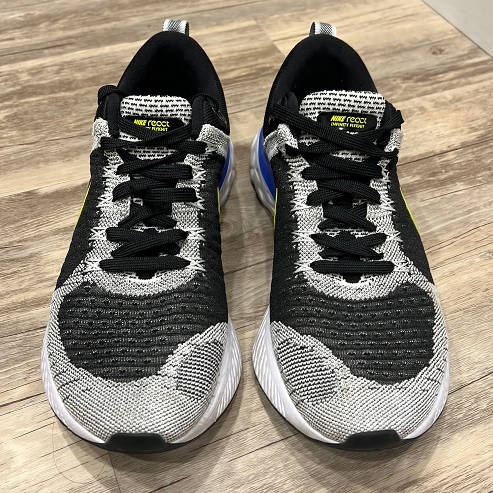 Mens sz9 Nike React Infinity run flykit
